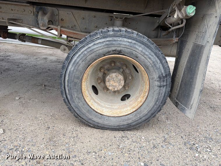 image for item FK4502 2007 GMC C5500 dump flatbed truck