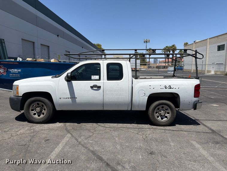 image for item FK4536 2007 Chevrolet Silverado 1500 Ext. Cab pickup truck