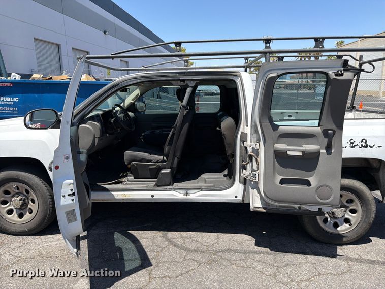 image for item FK4536 2007 Chevrolet Silverado 1500 Ext. Cab pickup truck