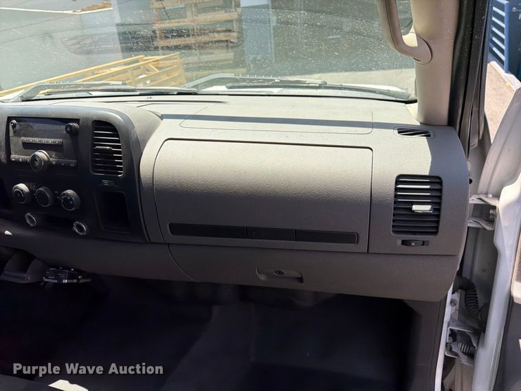 image for item FK4536 2007 Chevrolet Silverado 1500 Ext. Cab pickup truck