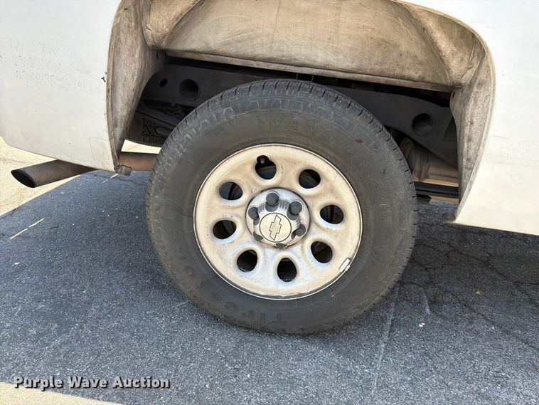 image for item FK4536 2007 Chevrolet Silverado 1500 Ext. Cab pickup truck