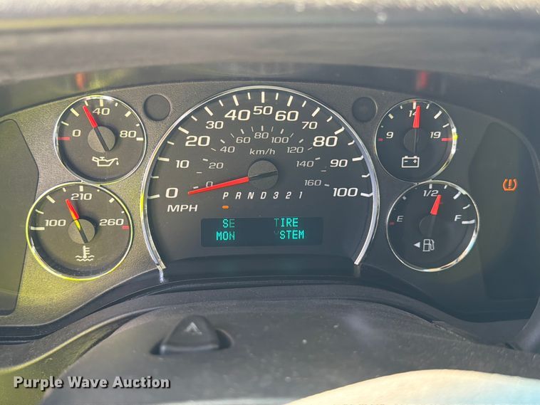 image for item FM7535 2009 GMC Savana G2500 van