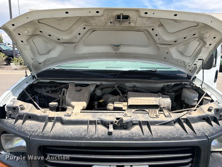 image for item FM7535 2009 GMC Savana G2500 van