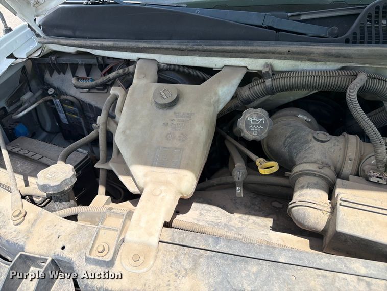 image for item FM7535 2009 GMC Savana G2500 van
