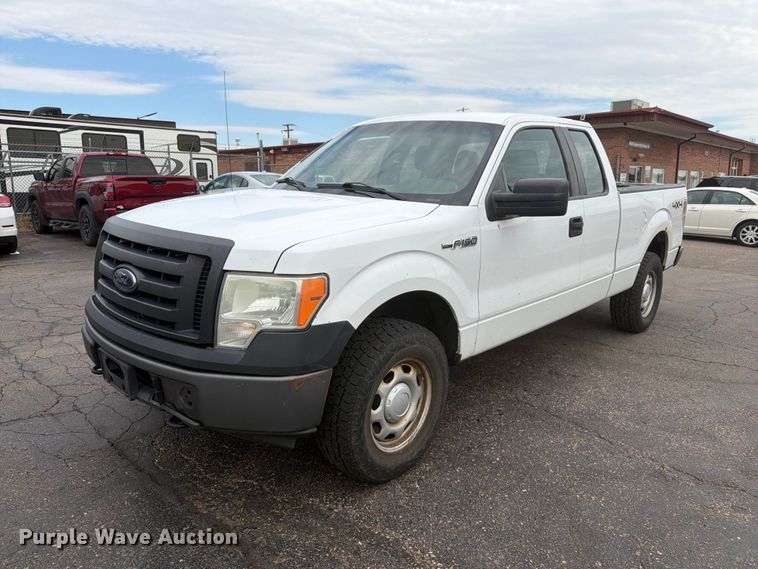 image for item FM7553 2012 Ford F150 Ext. Cab pickup truck