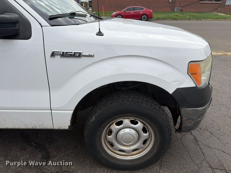 image for item FM7553 2012 Ford F150 Ext. Cab pickup truck