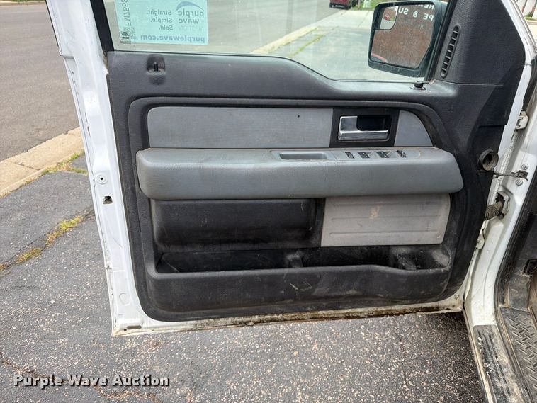 image for item FM7553 2012 Ford F150 Ext. Cab pickup truck