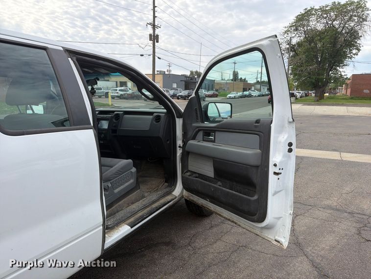 image for item FM7553 2012 Ford F150 Ext. Cab pickup truck