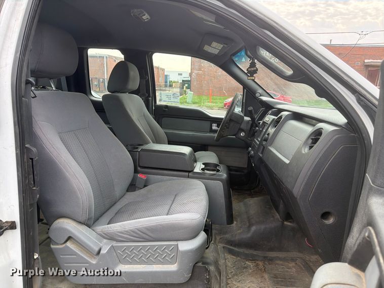 image for item FM7553 2012 Ford F150 Ext. Cab pickup truck