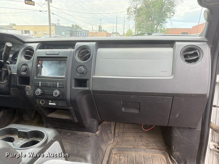 image for item FM7553 2012 Ford F150 Ext. Cab pickup truck