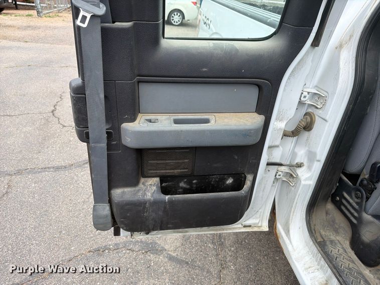image for item FM7553 2012 Ford F150 Ext. Cab pickup truck