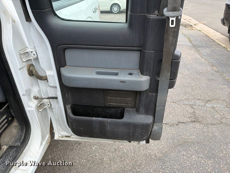 image for item FM7553 2012 Ford F150 Ext. Cab pickup truck