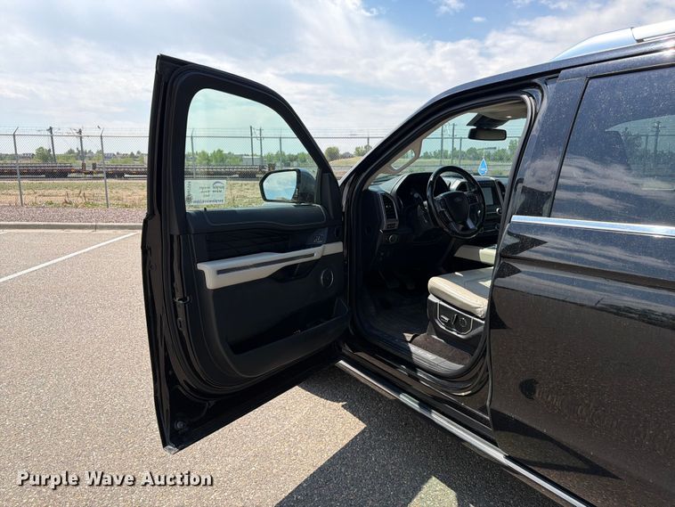 image for item FM7554 2018 Ford Expedition SUV