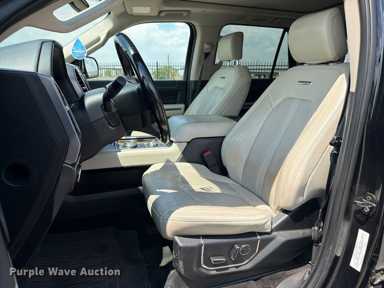 image for item FM7554 2018 Ford Expedition SUV