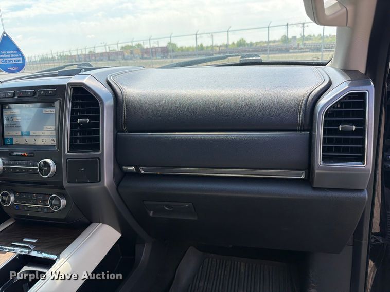 image for item FM7554 2018 Ford Expedition SUV