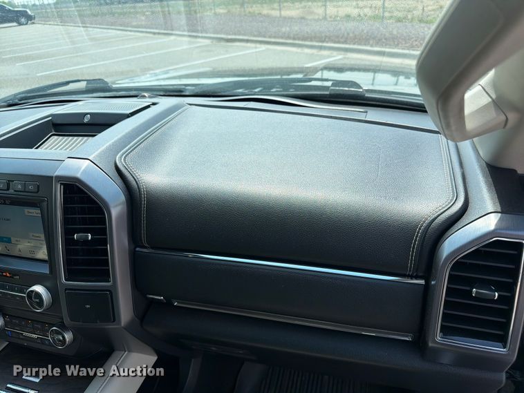 image for item FM7554 2018 Ford Expedition SUV