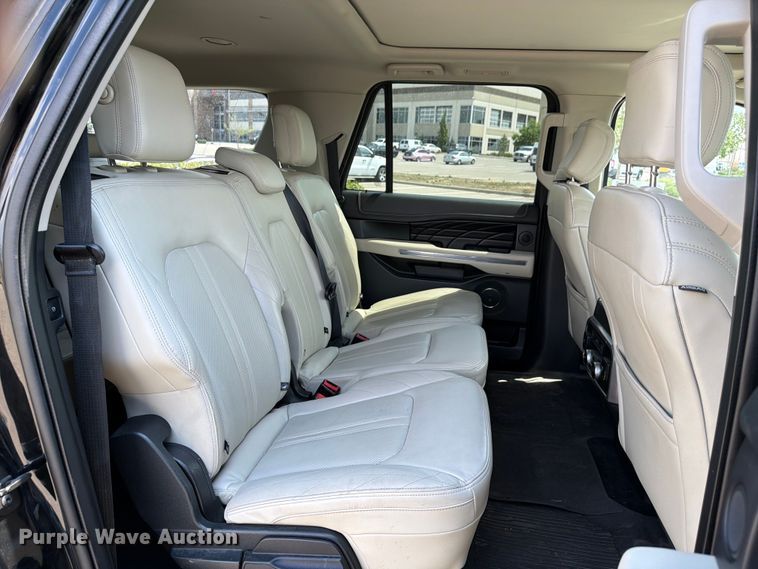 image for item FM7554 2018 Ford Expedition SUV