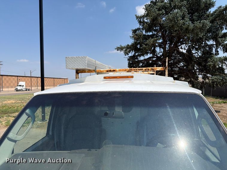 image for item FM7556 2014 Ford E350 Super Duty utility van