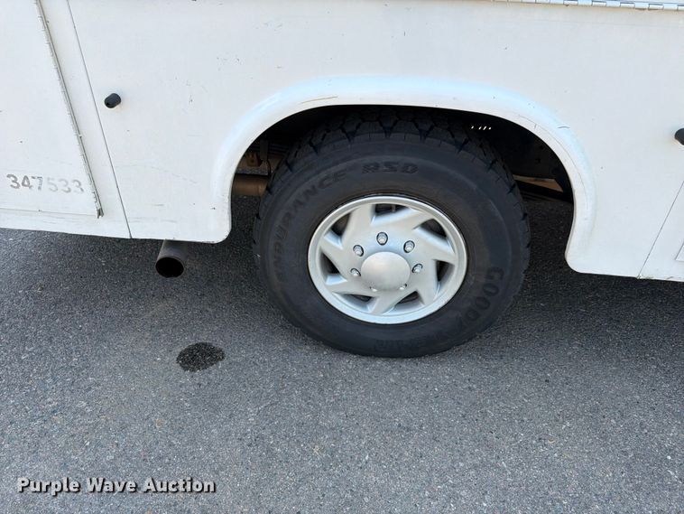 image for item FM7556 2014 Ford E350 Super Duty utility van