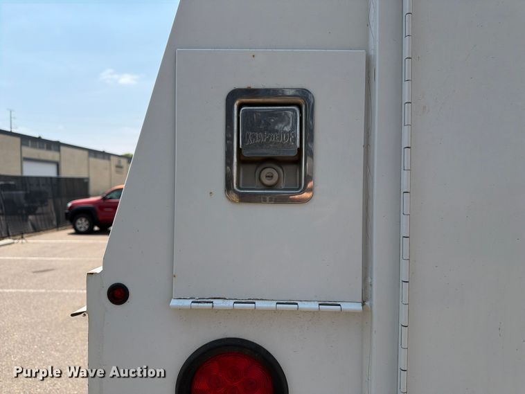 image for item FM7557 2012 Ford E350 Super Duty utility van