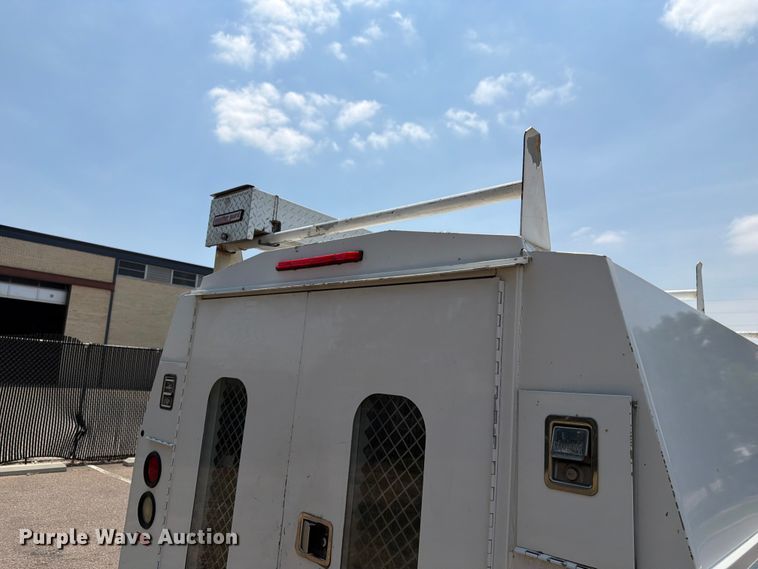 image for item FM7557 2012 Ford E350 Super Duty utility van