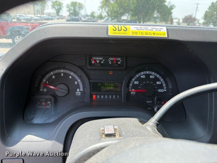 image for item FM7557 2012 Ford E350 Super Duty utility van