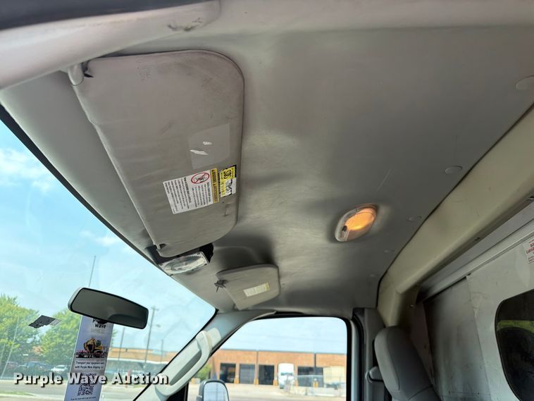 image for item FM7557 2012 Ford E350 Super Duty utility van
