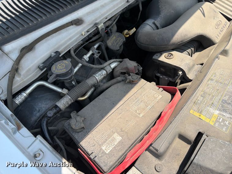 image for item FM7557 2012 Ford E350 Super Duty utility van