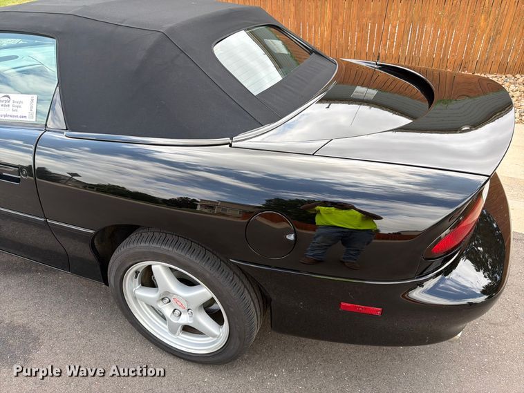 image for item FM7561 1999 Chevrolet Camaro SS convertible