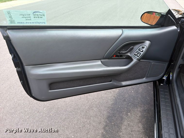 image for item FM7561 1999 Chevrolet Camaro SS convertible