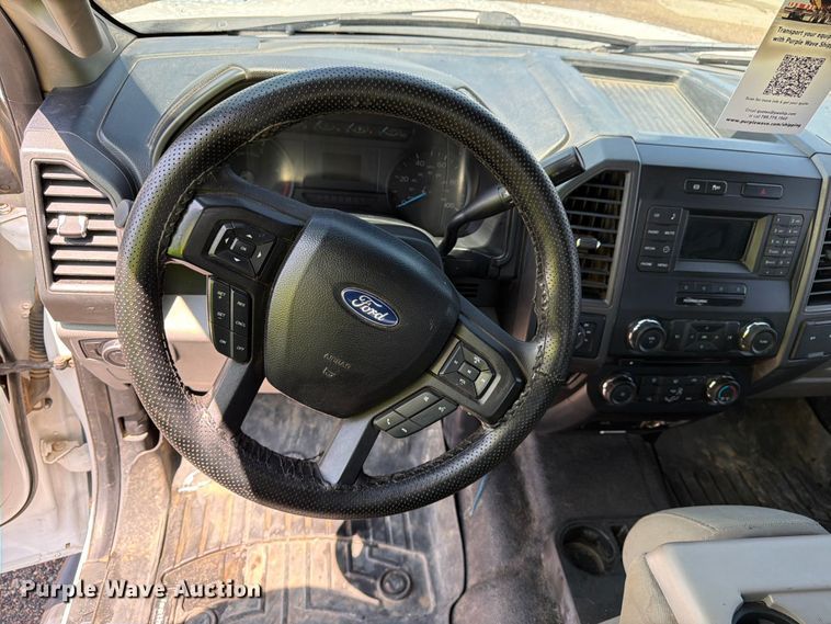 image for item FM7562 2017 Ford F250 Super Duty XL Ext. Cab pickup truck