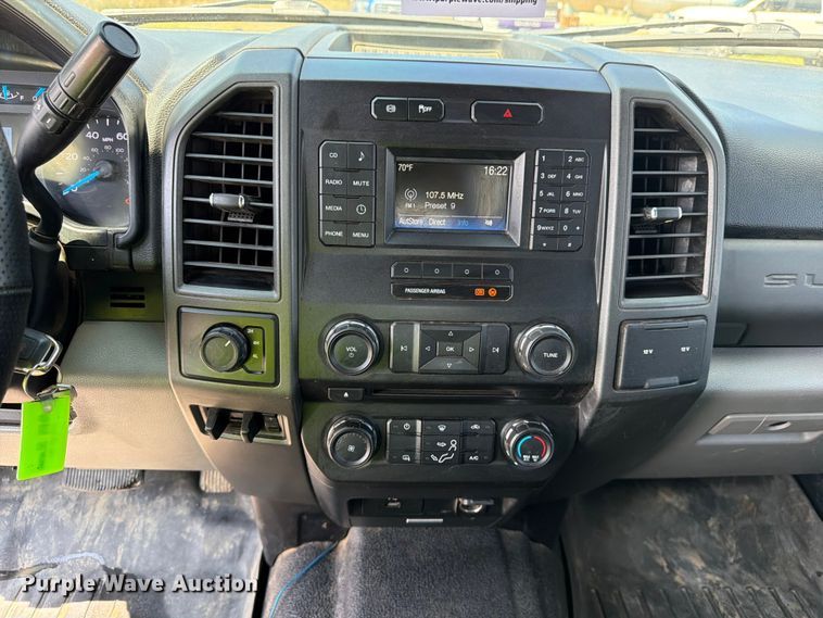 image for item FM7562 2017 Ford F250 Super Duty XL Ext. Cab pickup truck