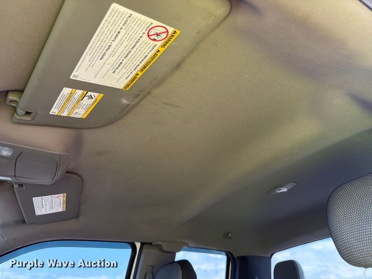image for item FM7562 2017 Ford F250 Super Duty XL Ext. Cab pickup truck