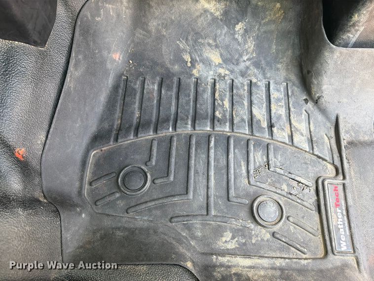 image for item FM7562 2017 Ford F250 Super Duty XL Ext. Cab pickup truck