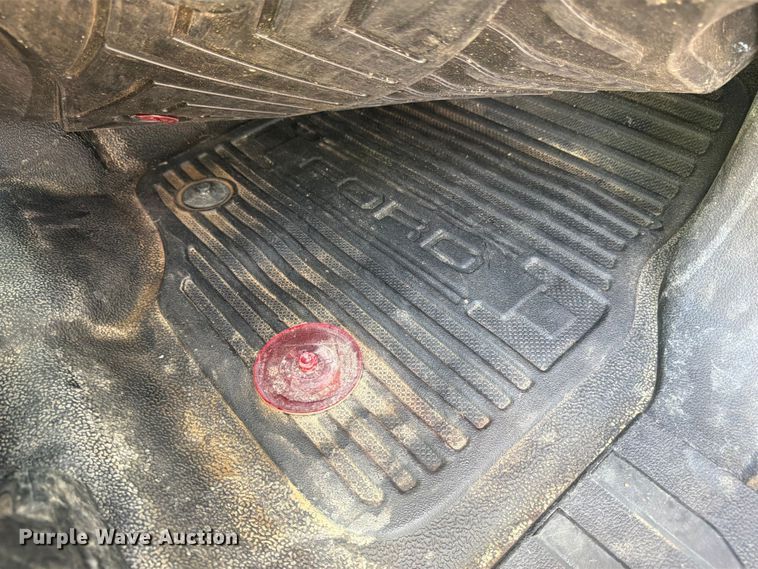 image for item FM7562 2017 Ford F250 Super Duty XL Ext. Cab pickup truck