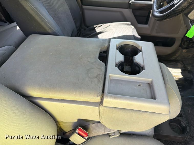 image for item FM7562 2017 Ford F250 Super Duty XL Ext. Cab pickup truck