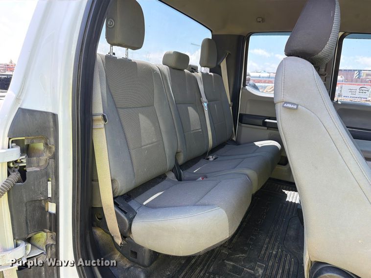 image for item FM7562 2017 Ford F250 Super Duty XL Ext. Cab pickup truck