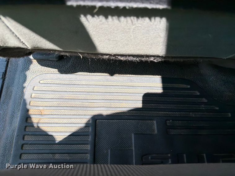 image for item FM7562 2017 Ford F250 Super Duty XL Ext. Cab pickup truck