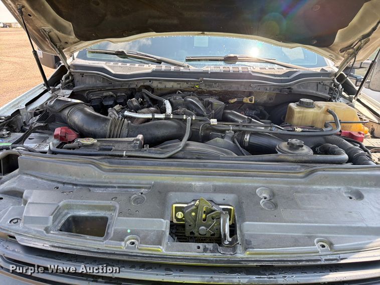 image for item FM7562 2017 Ford F250 Super Duty XL Ext. Cab pickup truck