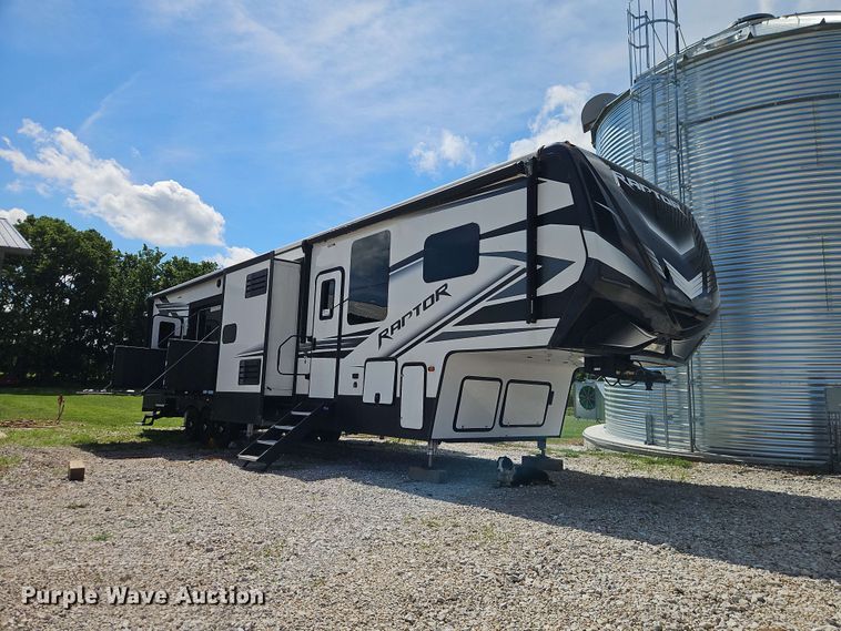 image for item FN5717 2021 Keystone Raptor 429 toy hauler camper