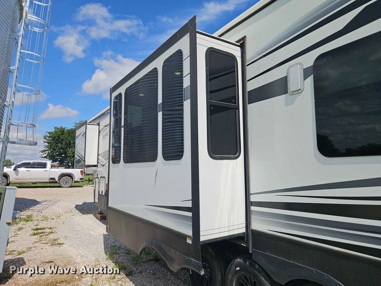 image for item FN5717 2021 Keystone Raptor 429 toy hauler camper