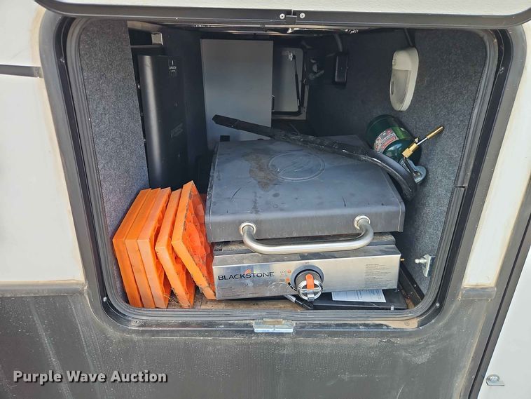 image for item FN5717 2021 Keystone Raptor 429 toy hauler camper
