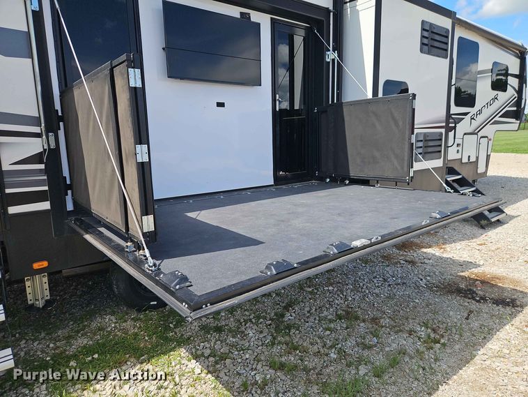 image for item FN5717 2021 Keystone Raptor 429 toy hauler camper