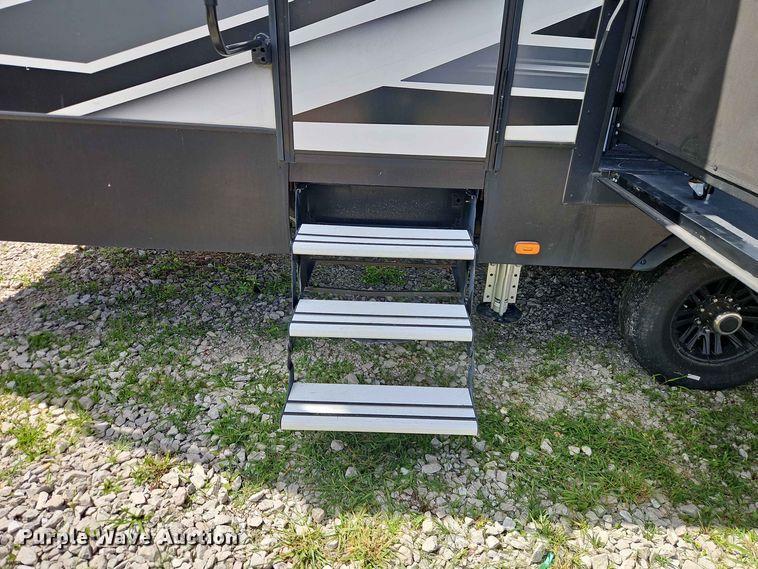 image for item FN5717 2021 Keystone Raptor 429 toy hauler camper