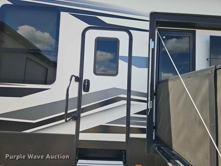 image for item FN5717 2021 Keystone Raptor 429 toy hauler camper