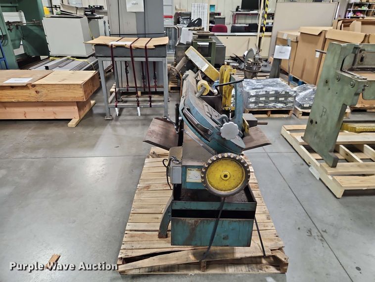 image for item FN5719 Wellsaw 850 bandsaw