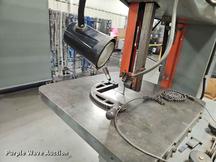 image for item FN5721 DoAll DBW-15 contour machine