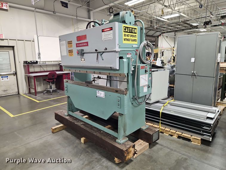 image for item FN5722 Allsteel 33-6 metal press brake