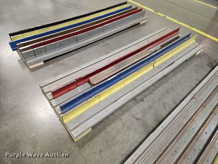 image for item FN5722 Allsteel 33-6 metal press brake