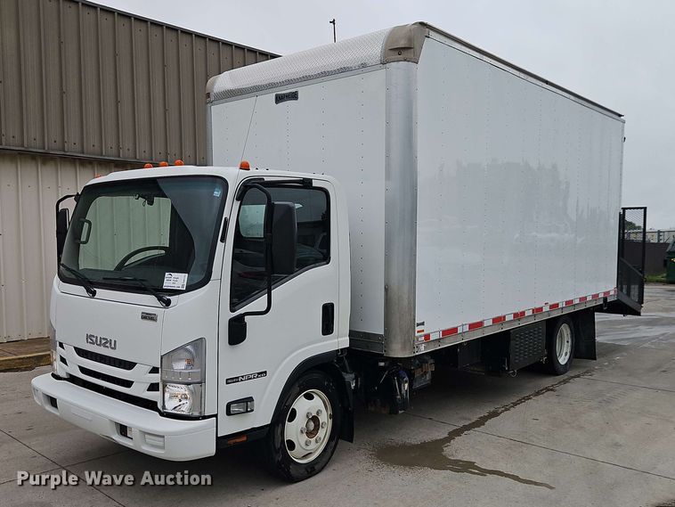 Photo of a 2018 Isuzu NPR